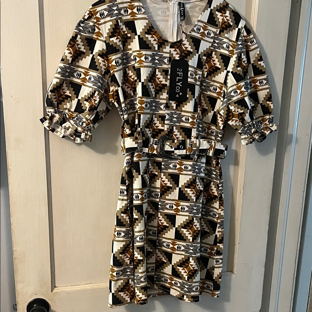 2 FLY CO Geometric Print Midi Dress in White, Black & Brown